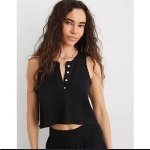 ⭐️Aerie Black Sleeveless Crop top size small